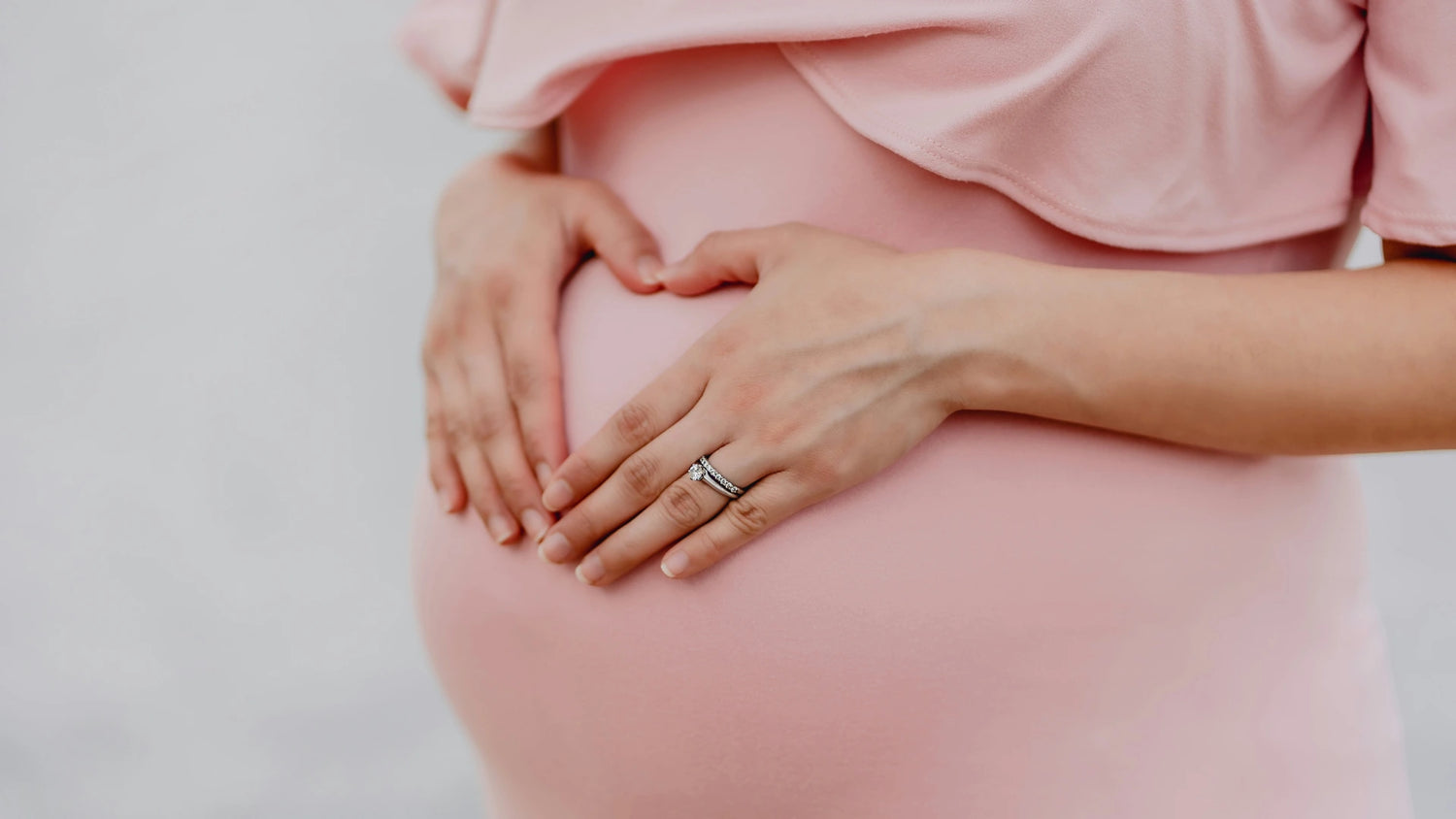 femme enceinte cœur mon coussin de maman